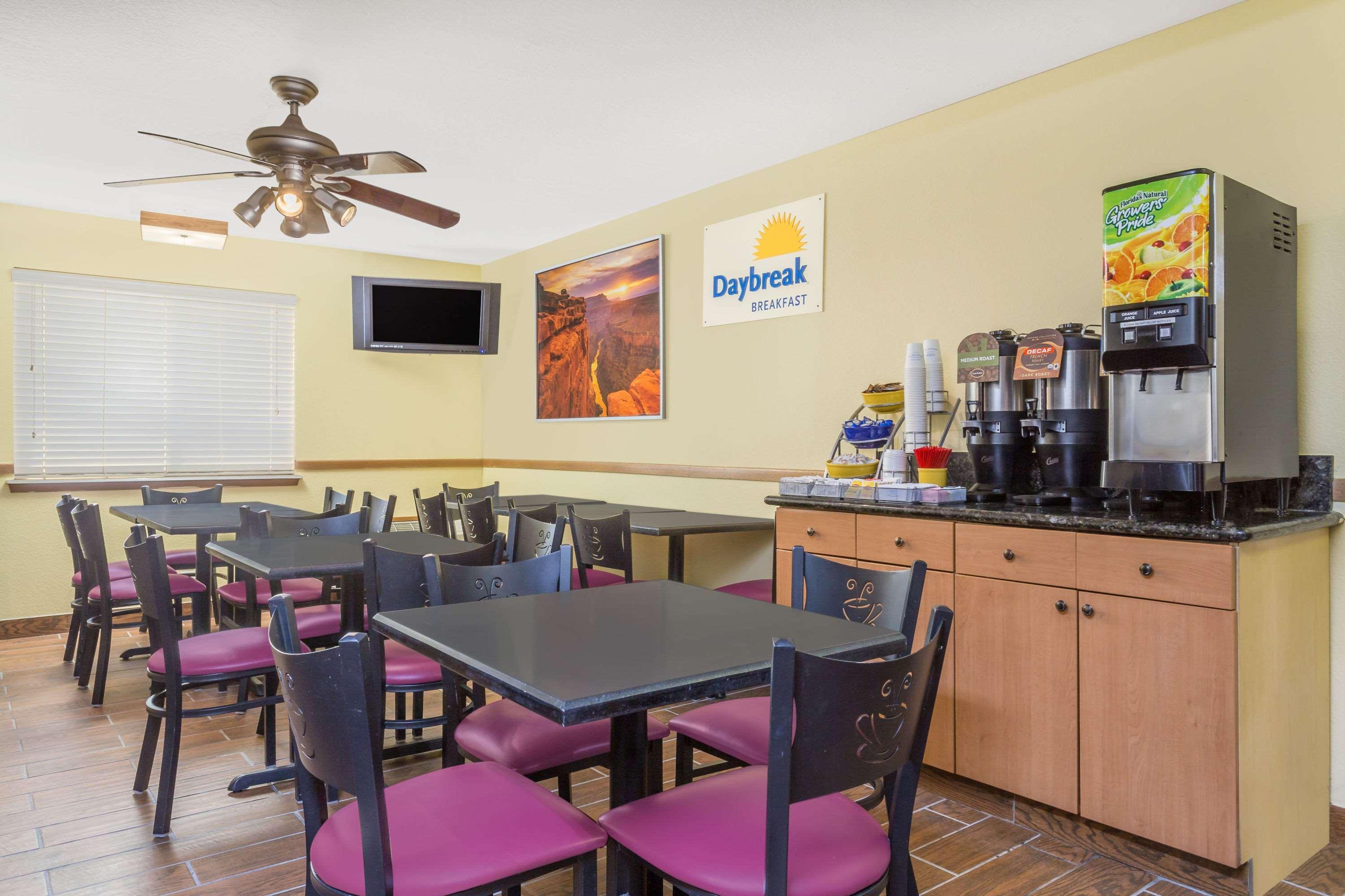 Days Inn By Wyndham מואב מראה חיצוני תמונה