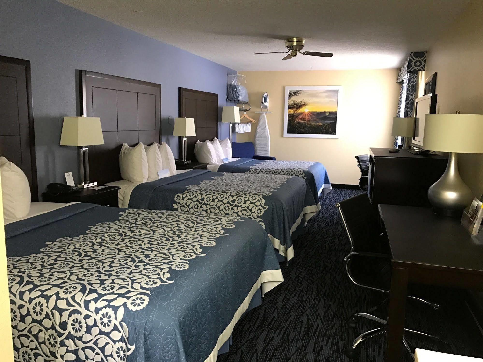 Days Inn By Wyndham מואב מראה חיצוני תמונה
